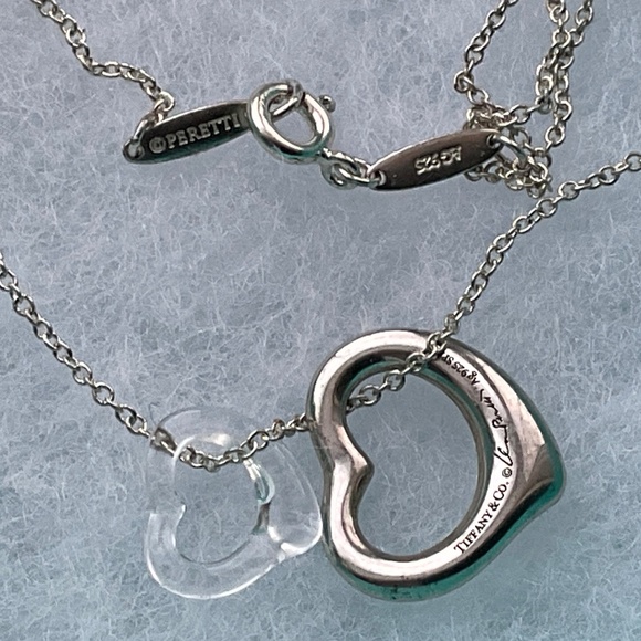 Tiffany Elsa Peretti double heart, Silver and Rock Crystal hearts necklace - Picture 2 of 7